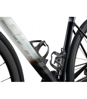 Maanteeratas GIANT Defy Advanced Pro 1