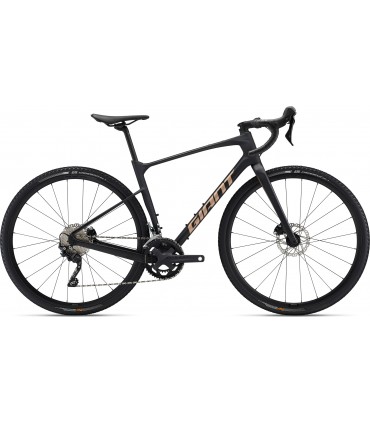 Gravel ratas Giant Revolt Advanced 3 Carbon