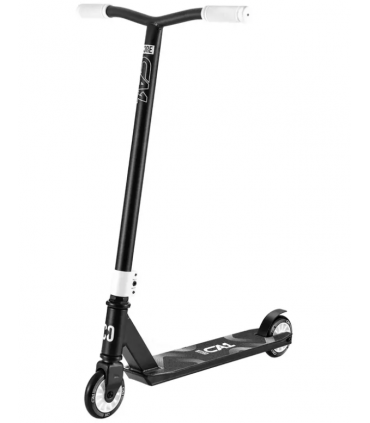 Triki tõukeratas CORE CA1 PRO must